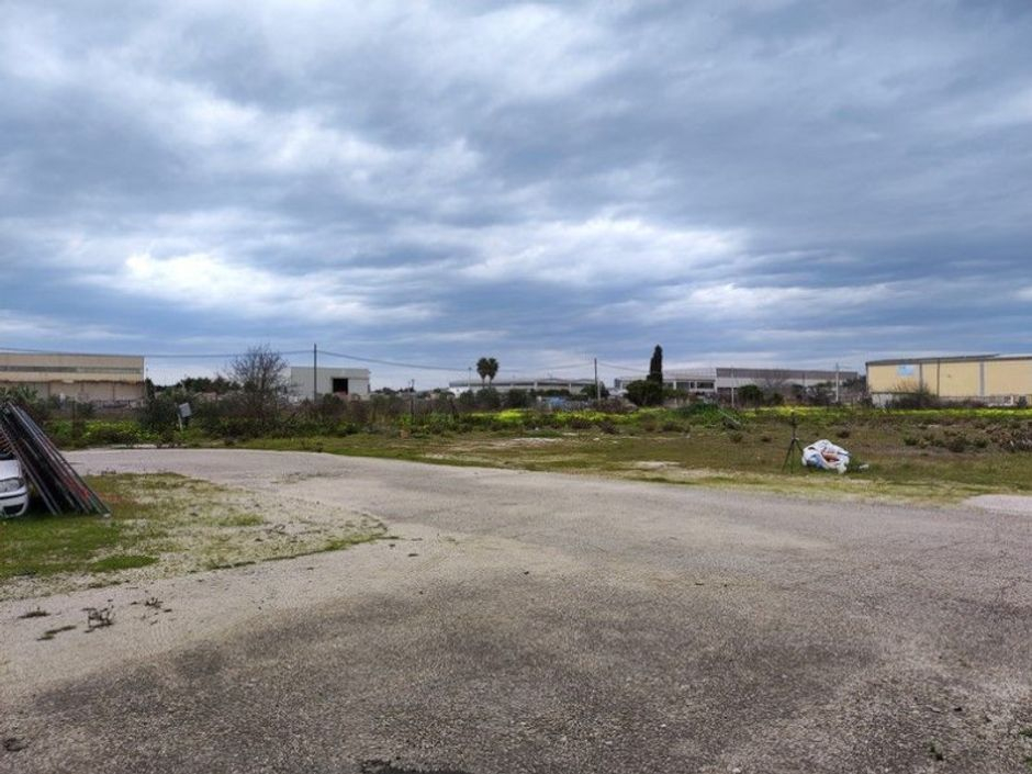 #15781 Capannone industriale con piazzale in vendita - foto 13