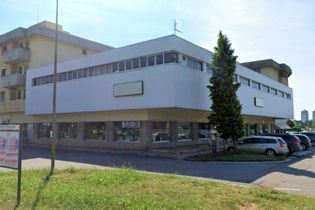 Immobili commerciali in vendita