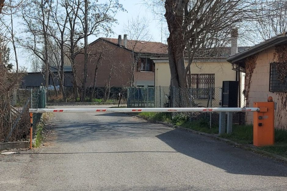 #15886 Magazzino duplex e posto auto scoperto in vendita - foto 15