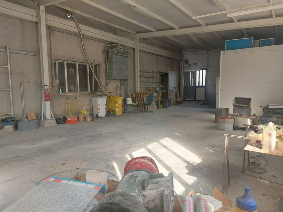 #15942 Laboratorio artigianale in vendita - foto 3
