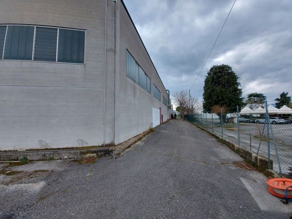 #15982 Opificio con uffici in vendita - foto 5