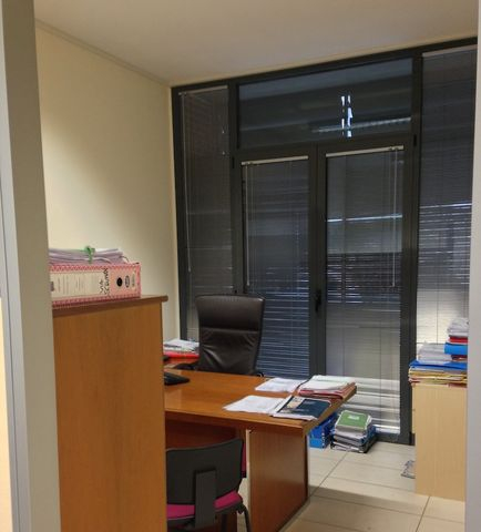 Studi privati in vendita