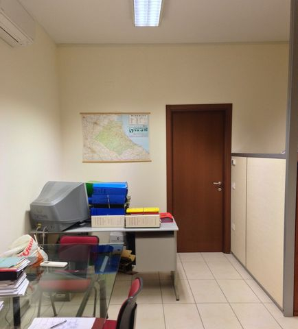 Studi privati in vendita