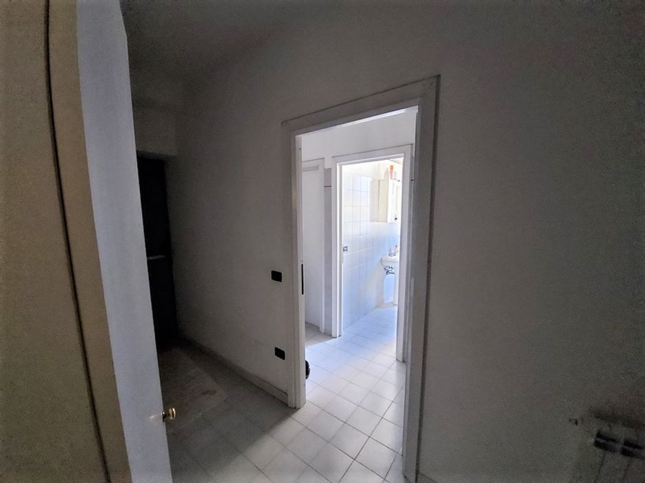 #16022 Opificio con uffici e autorimessa in vendita - foto 9