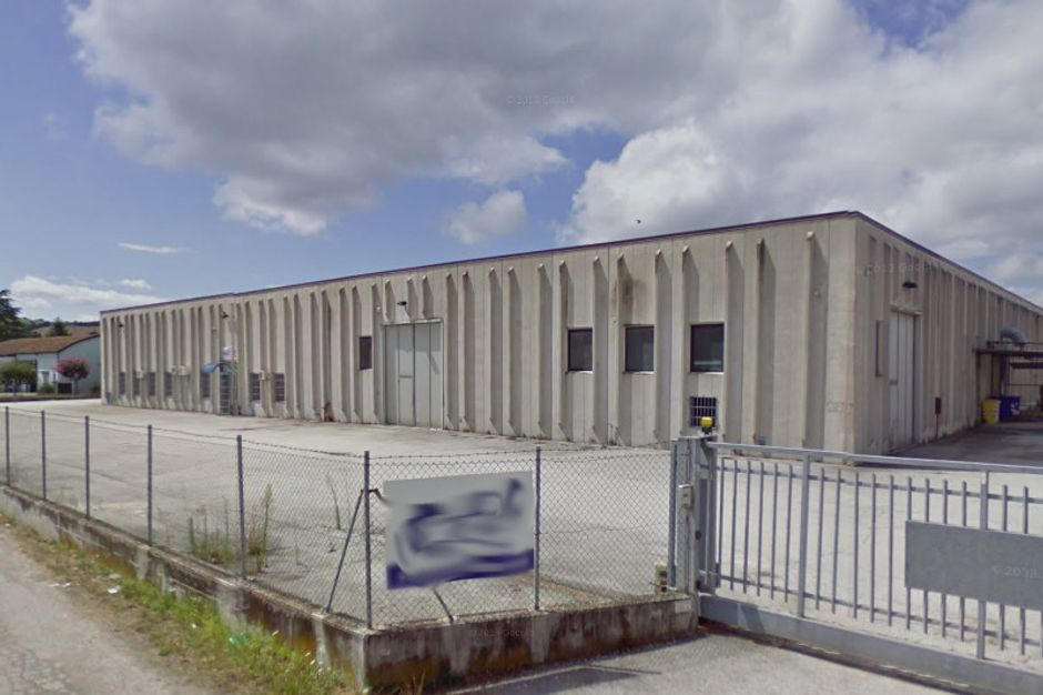 #16058 Immobile industriale - Lotto 0 - Zona Industriale Squartabue - MC in vendita - foto 1