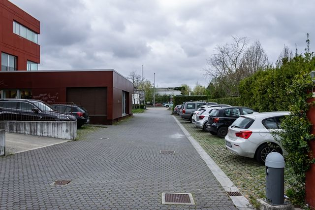 Complessi commerciali in vendita