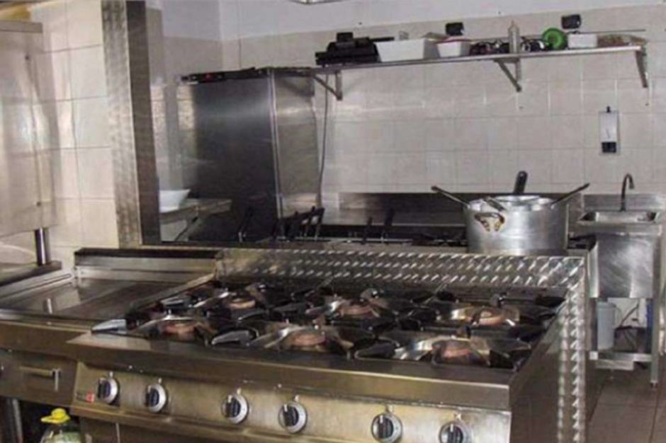 #16103 Capannone industriale con uffici, ristorante/bar e terreno in vendita - foto 5