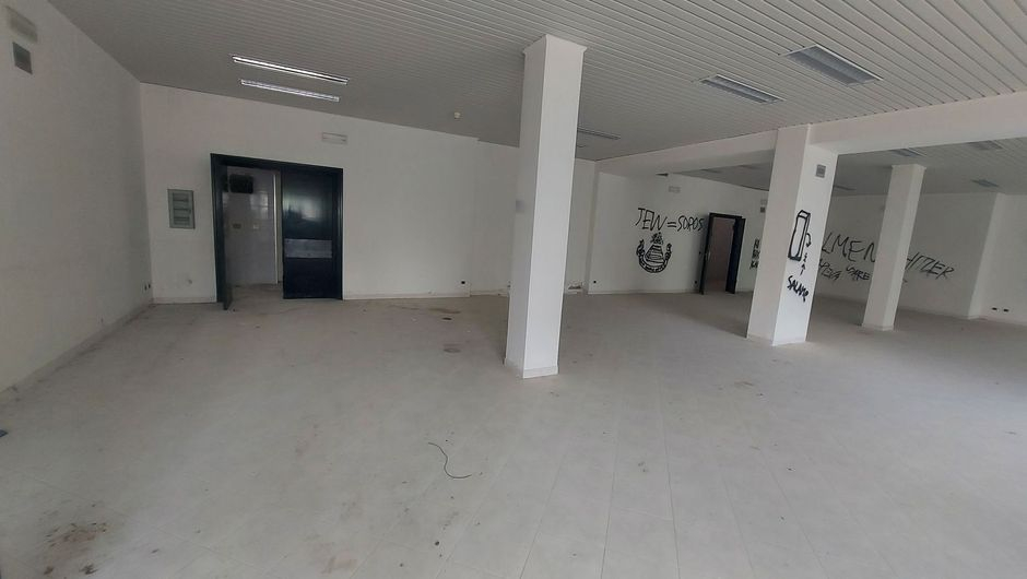 #16164 Albergo in zona turistica con progetto approvato per RSA in vendita - foto 5