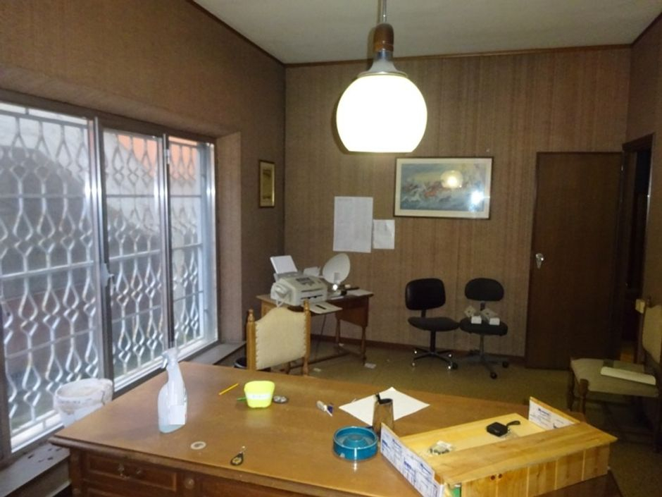 #1718 Porzione di capannone commerciale con uffici in vendita - foto 10