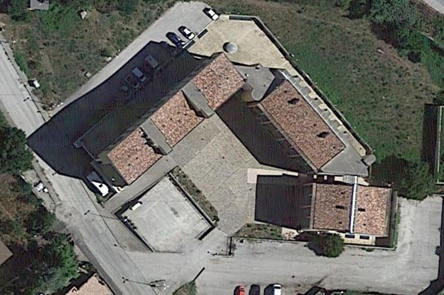 Garage in vendita