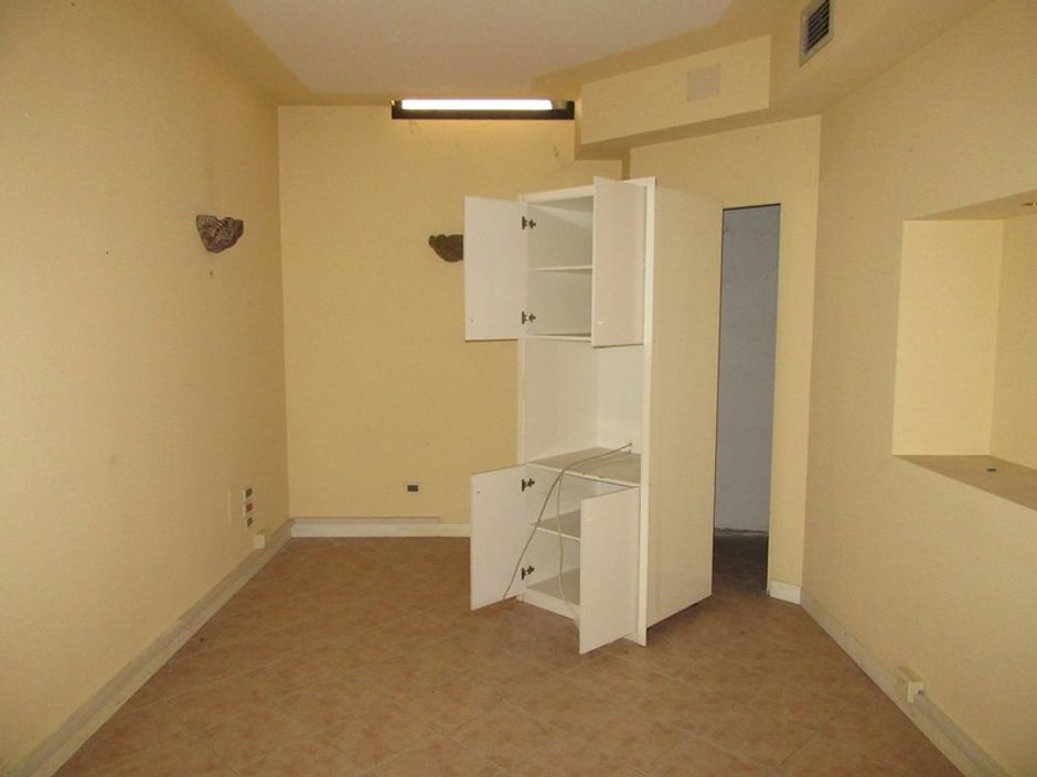 #1771 Negozio in complesso residenziale in vendita - foto 6
