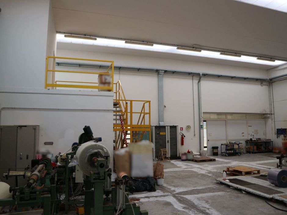 #17915 Capannone industriale-artigianale con corte esclusiva in vendita - foto 8