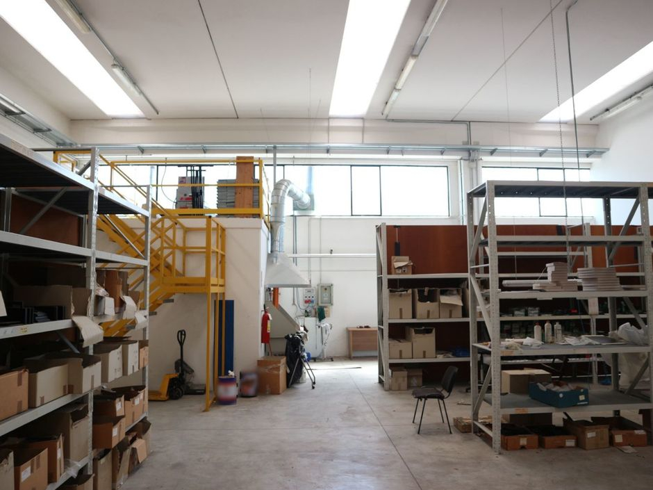 #17915 Capannone industriale-artigianale con corte esclusiva in vendita - foto 9