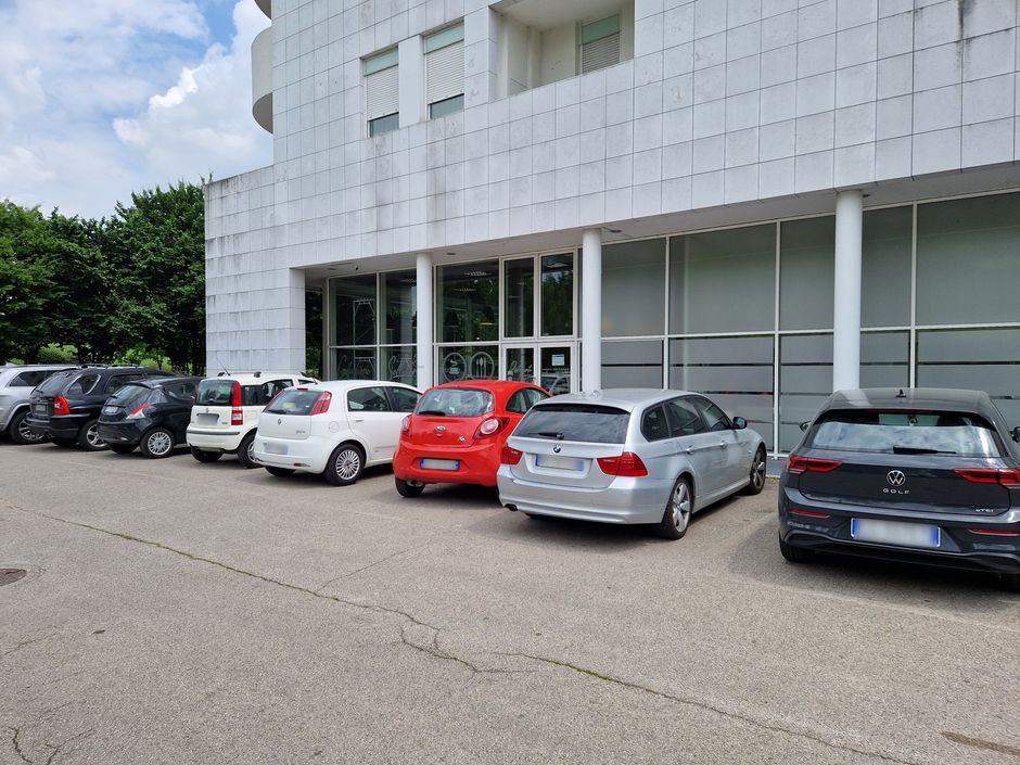 #18125 Locale commerciale in complesso polifunzionale in vendita - foto 6