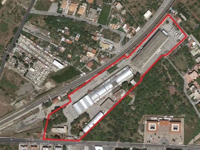 Fabbricati industriali in vendita