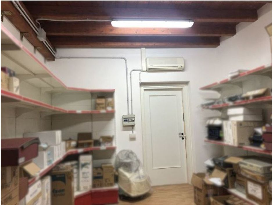 #18189 Capannone artigianale con uffici e deposito in vendita - foto 10