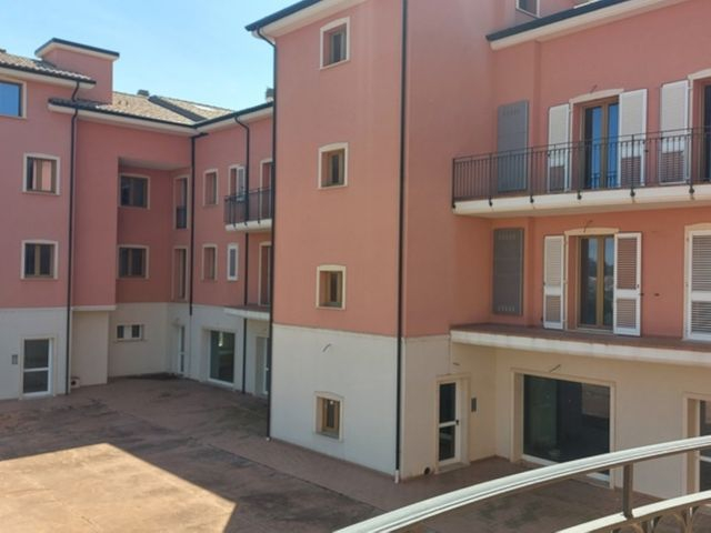 Palazzi in vendita
