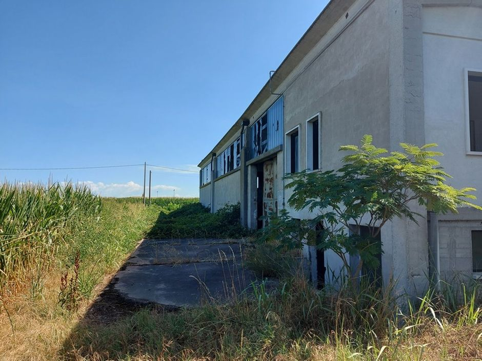 #18490 Capannone artigianale con area esterna in vendita - foto 7