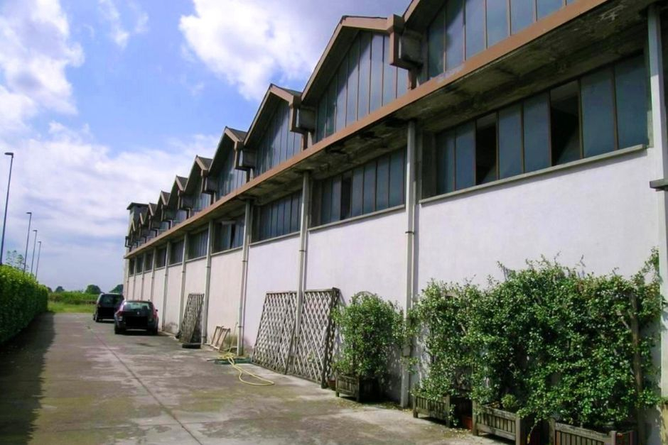 #18670 Porzione di laboratorio e deposito interrato (Lotto 2A) in vendita - foto 2
