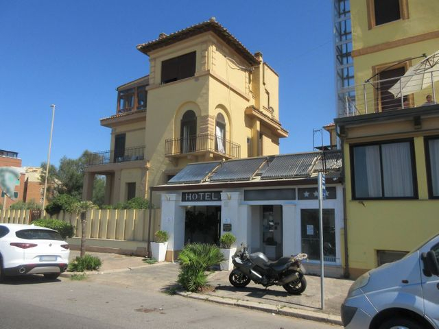Alberghi in vendita