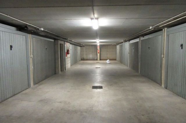 Garage in vendita
