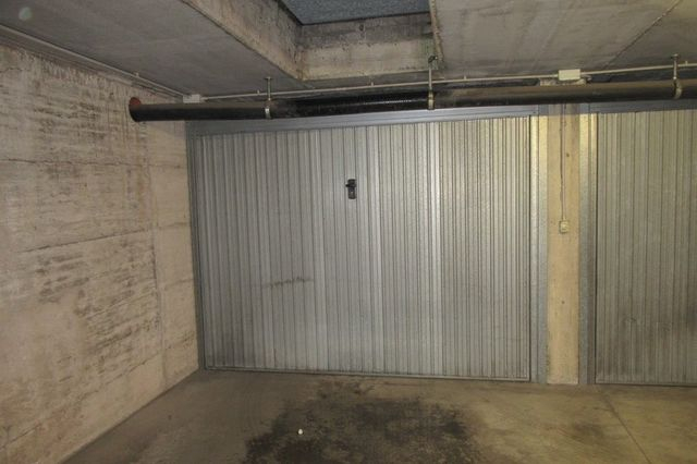 Garage in vendita