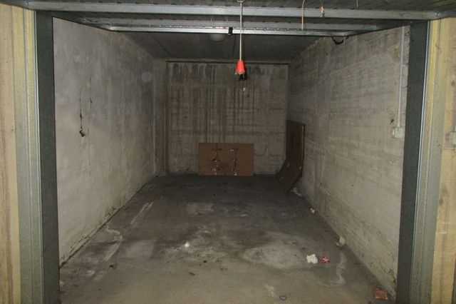 Garage in vendita