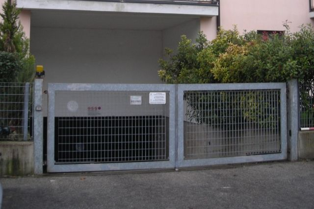 Garage in vendita
