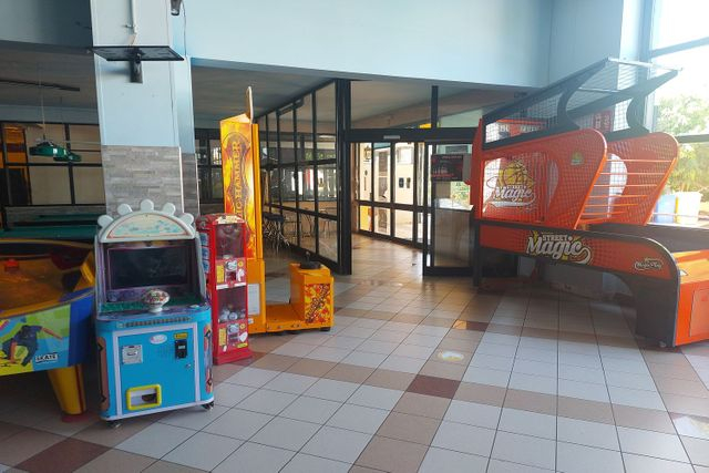 Complessi commerciali in vendita