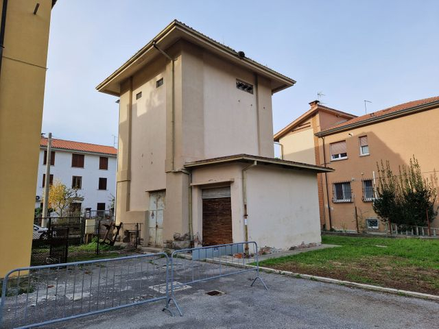 Palazzi in vendita