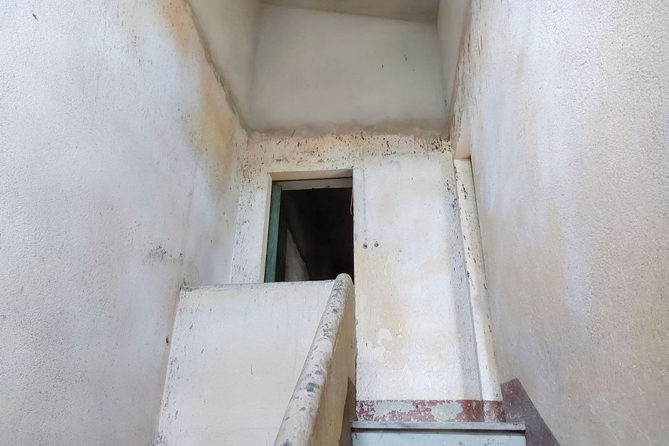 #19452 Complesso artigianale con cortile e pertinenze in vendita - foto 12