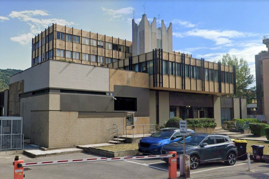 #19685 Locali adibiti ad istituto di credito in vendita - foto 2