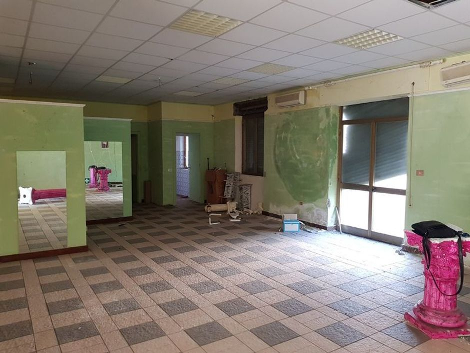 #2023 Negozio al piano terra in vendita - foto 4