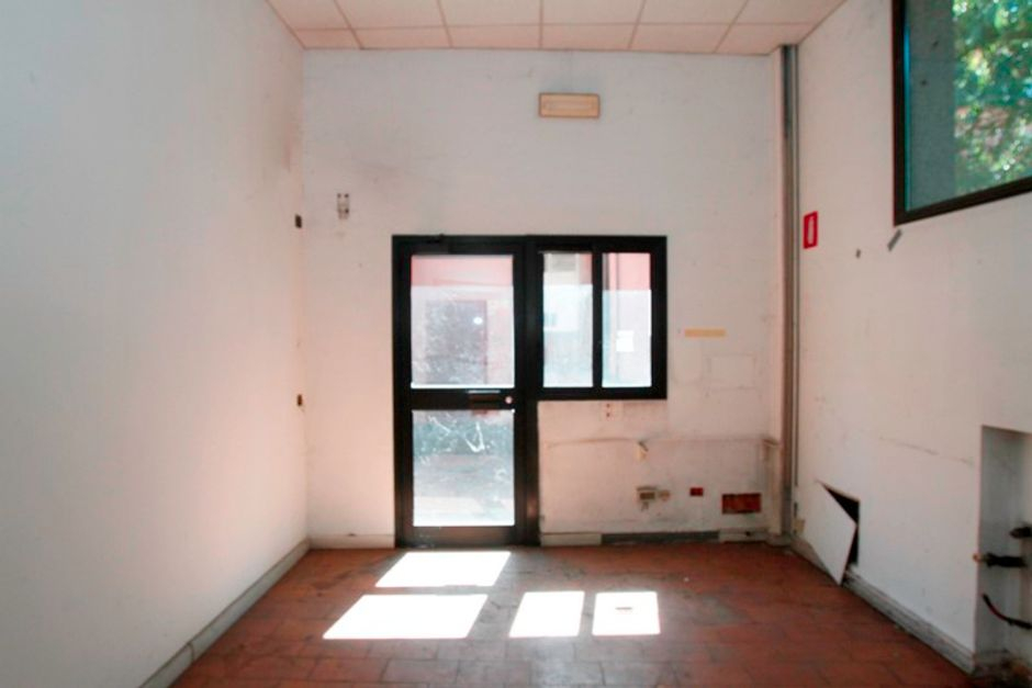 #2100 Complesso industriale in zona residenziale in vendita - foto 2