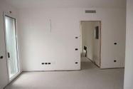 Immagine n0 - Appartamento al piano terzo e box interrato - Asta 2110