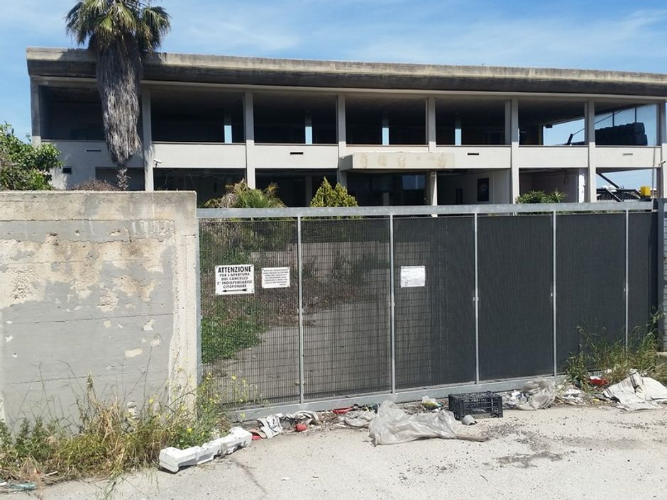 #2183 Capannone industriale con uffici in vendita - foto 3
