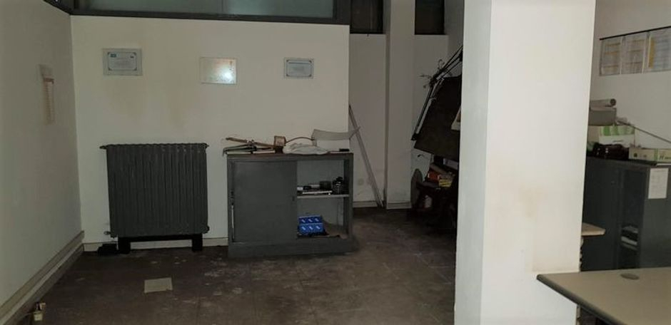 #2245 Capannone industriale con corte in vendita - foto 4