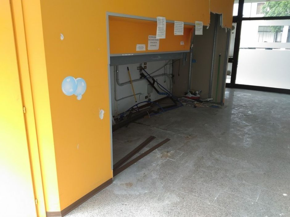 #2258 Negozio in complesso residenziale in vendita - foto 4