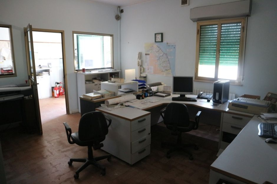 #2289 Complesso produttivo con corte. Lotto 3 in vendita - foto 3