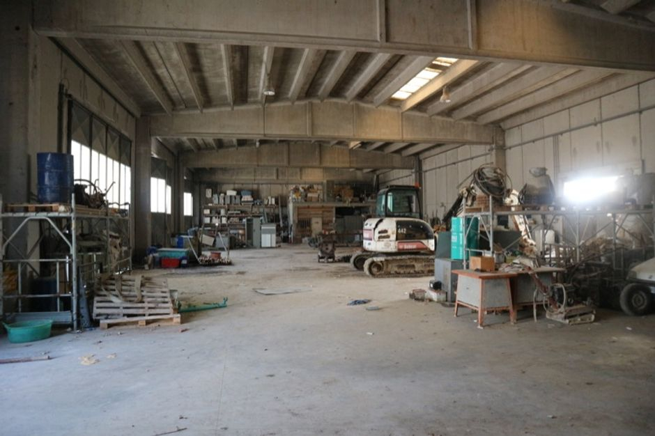 #2289 Complesso produttivo con corte. Lotto 3 in vendita - foto 7