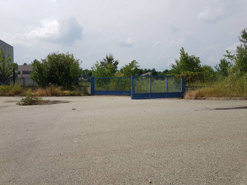 #2514 Capannone con uffici e alloggio in vendita - foto 8