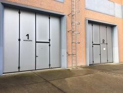 portions of sheds in the industrial area - Lot 2622 (Auction 2622)