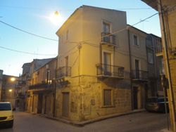 Apartment house in the historic center - Lote 2652 (Subasta 2652)
