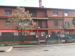 Apartments   offices with car garage - Lot 2668 (Auction 2668)