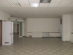 Centro medico con ambulatori - Lotto 2680 (Asta 2680)