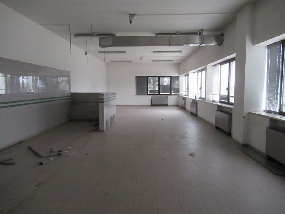 #2687 Palazzina uffici con ampio stabilimento produttivo in vendita - foto 14