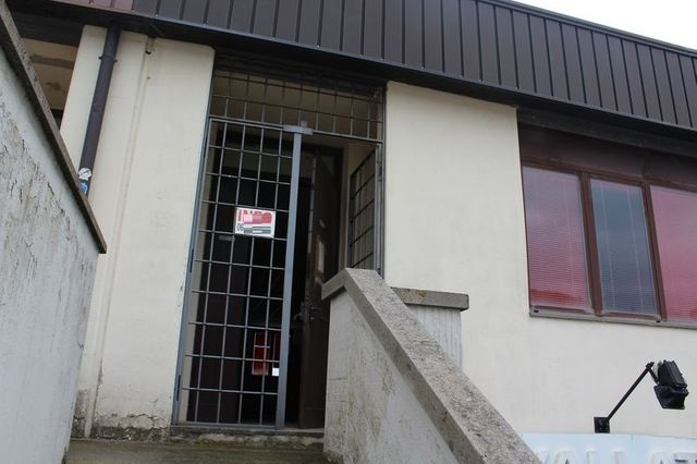 Laboratori in vendita