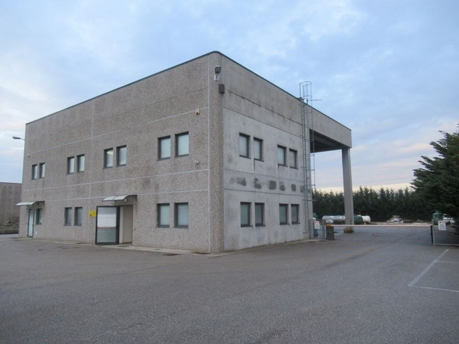 #2811 Capannone produttivo artigianale in vendita - foto 2