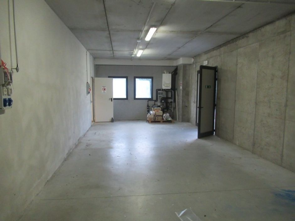 #2811 Capannone produttivo artigianale in vendita - foto 8