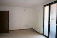 Immagine n0 - Appartamento al piano secondo con posto auto coperto (int.6B) - Asta 2843